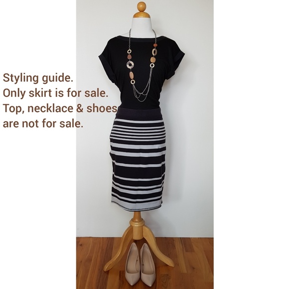 Old Navy jersey knit striped pencil skirt Size M - Picture 2 of 2